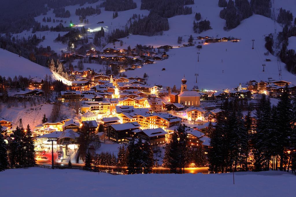 Saalbach Apartments Landhaus Bernkogel - Ski In Ski Out Exterior foto